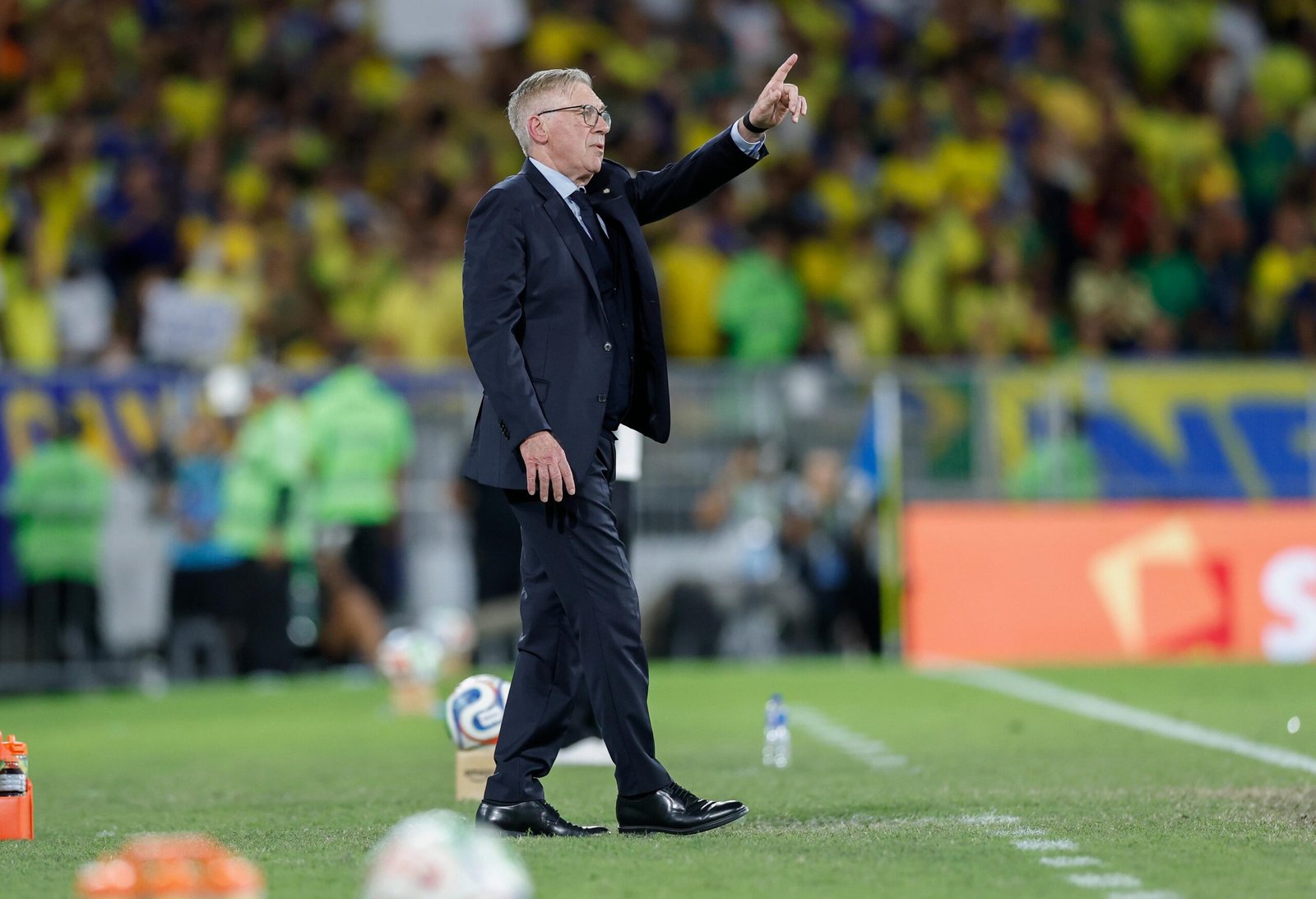 Brasil goleia o Panamá no Maracanã: 6 a 2