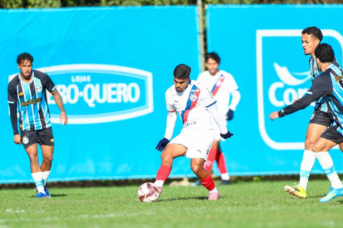 Bahia é goleado por 4 a 0 pelo Grêmio e se complica em disputa por G-8