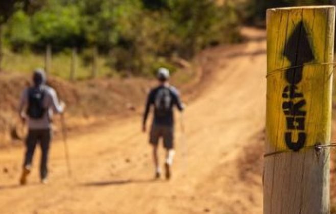 Praias, florestas e montanhas: conheça as trilhas de longo curso mais famosas do Brasil