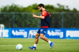 everton ribeiro em treino do bahia