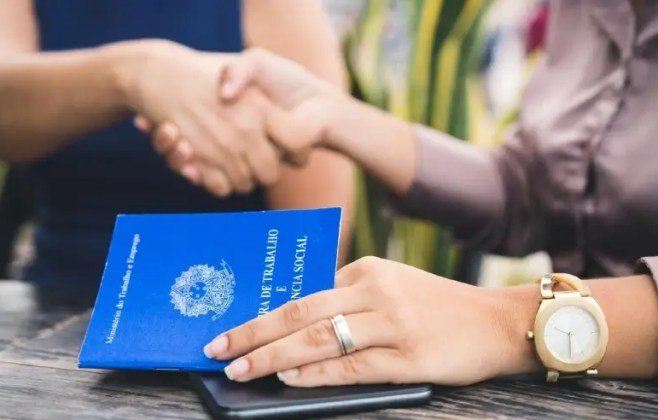 Carteira assinada: uma conquista de 4,8 milhões de pessoas e das micro e pequenas empresas