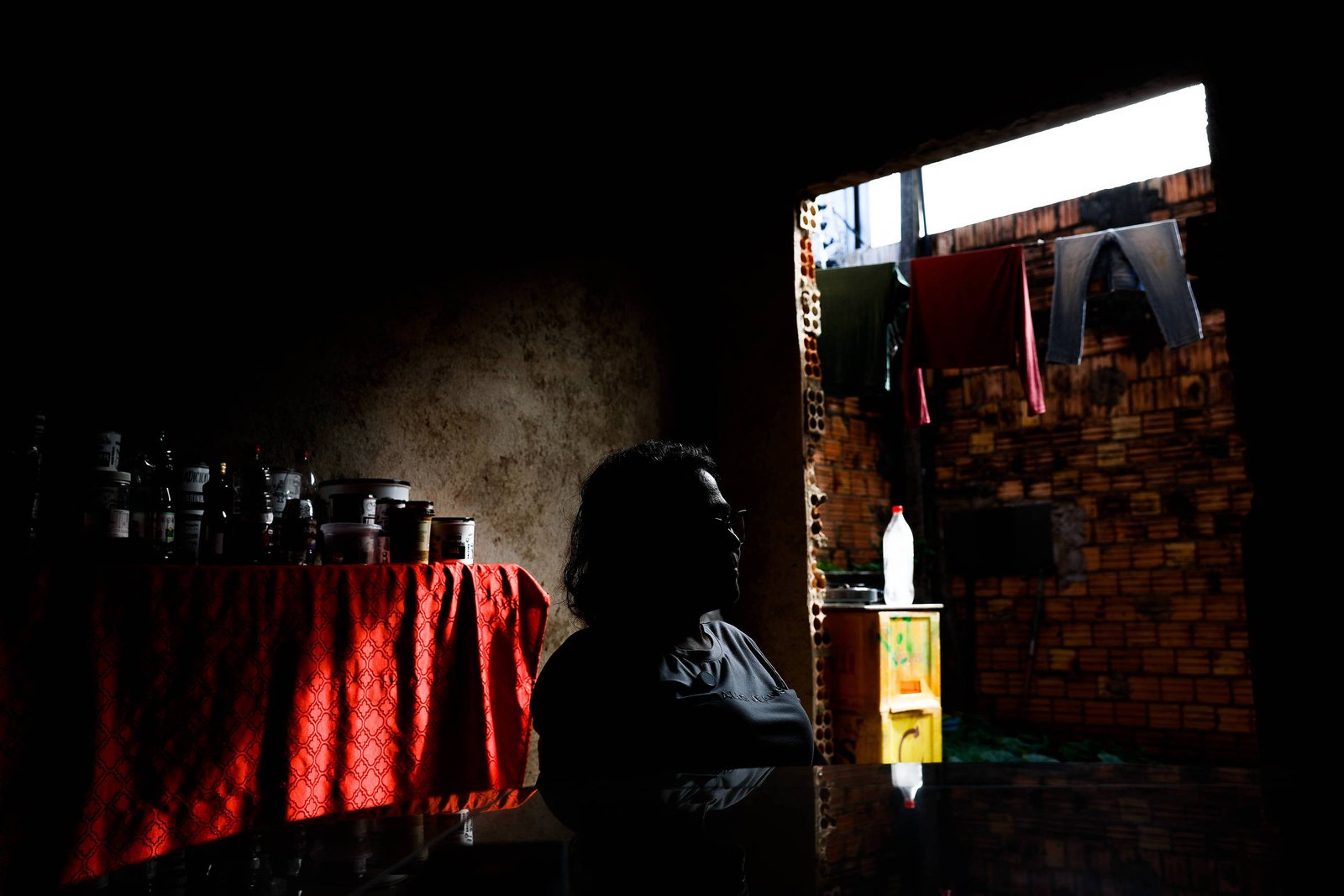 Mulheres, indígenas são atraídos para garimpo - 15/08/2026 - Cotidiano