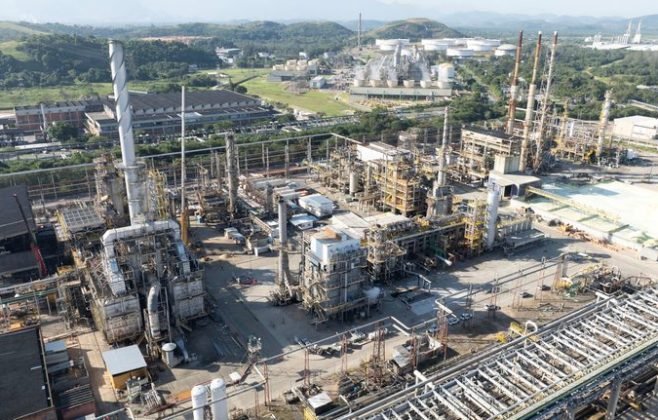 Reduc faz 65 anos pronta para produzir biocombustível de aviação e diesel renovável