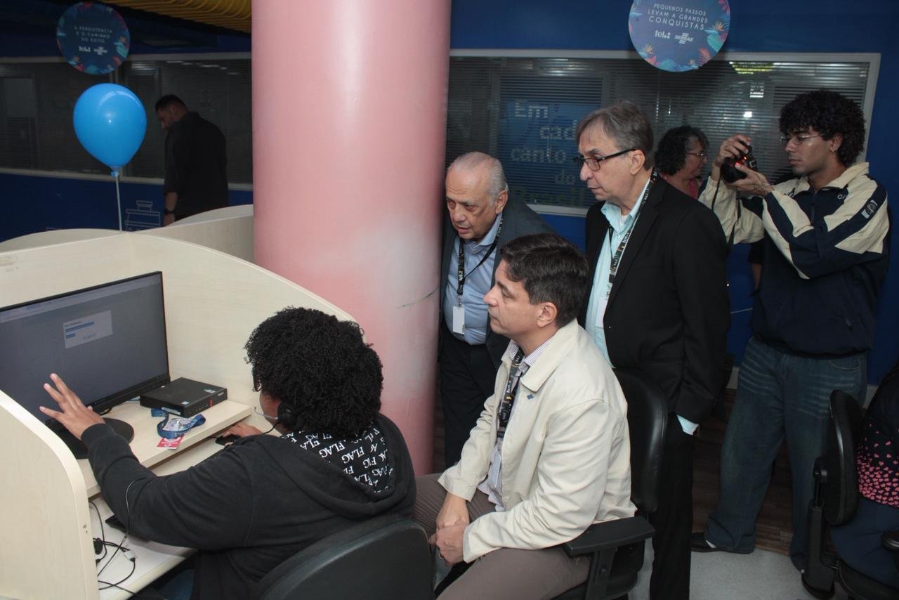 Presidente do Sebrae visita Central de Relacionamento em Salvador e destaca papel estratégico do atendimento remoto | ASN Bahia