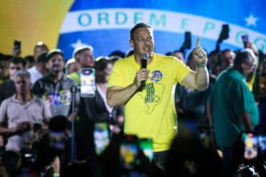 Derrite defende que menores fiquem em presídios comuns - 23/10/2026 - Cotidiano
