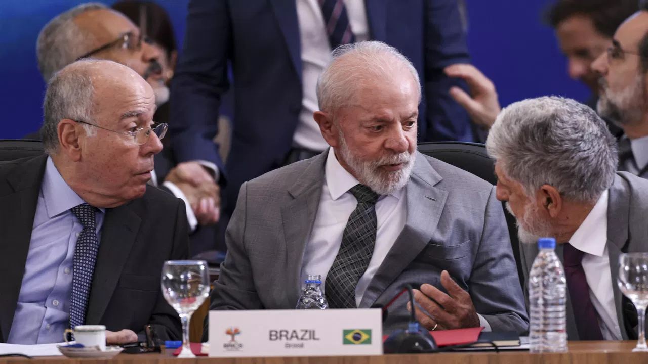 Escalada de tensões pelo mundo testa pragmatismo diplomático