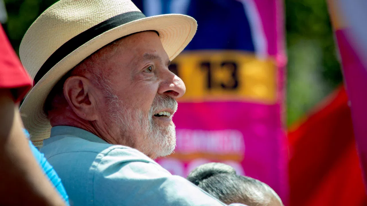 Mensagens internas da Meta apontam falhas que afetaram Lula