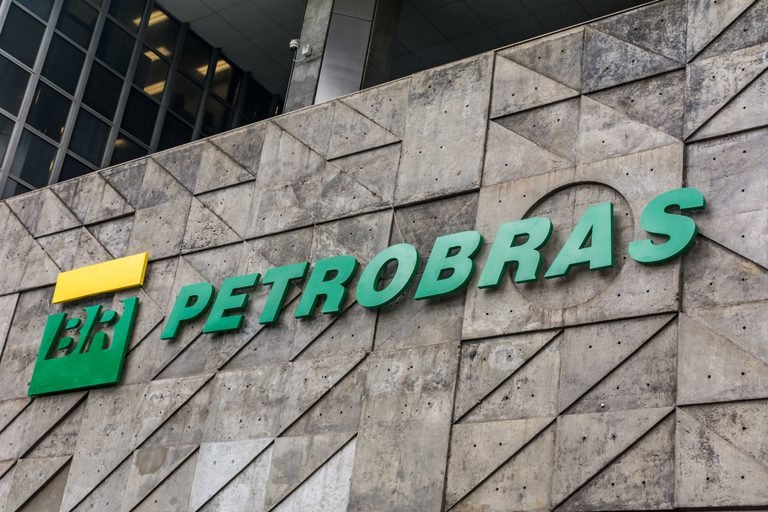 Petrobras alcança R$ 800 bilhões em valor de mercado e